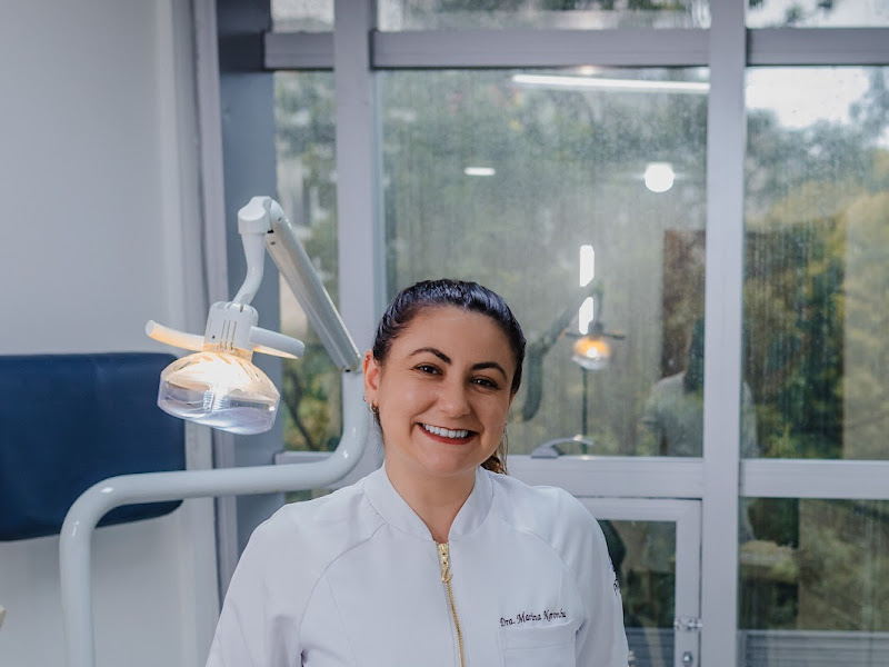 Foto 2 de Dra Amanda Cortes Odontologia