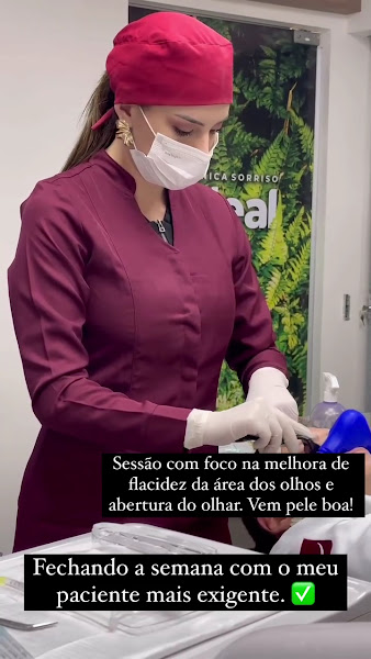 Foto 2 de Dra.Amanda Dixini - Harmonização Orofacial| Clínica Ideal
