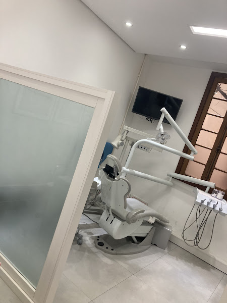 Foto 2 de Dra. Amanda Dornelles - Odontopediatria