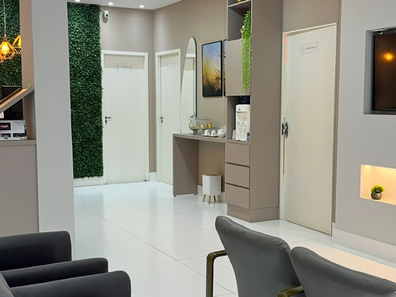 Foto 7 de Dra. Amanda Rocha Ramos Racine - Odontologia especializada