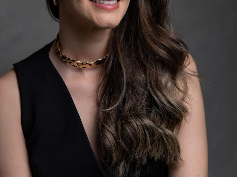 Foto 9 de Dra. Ana Canal e Dr Anderson Canal I Casal de Dentistas e Especialistas em Canal