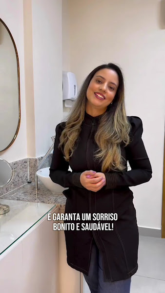 Foto 4 de Dra. Ana Carolina Azevedo - Dentista Divinópolis