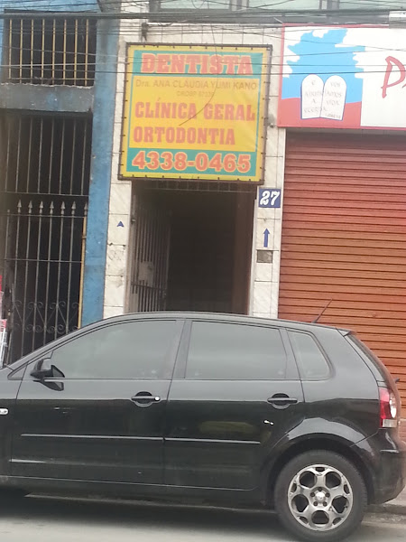 Foto 2 de Dra. Ana Cláudia Yumi Kano - Dentista