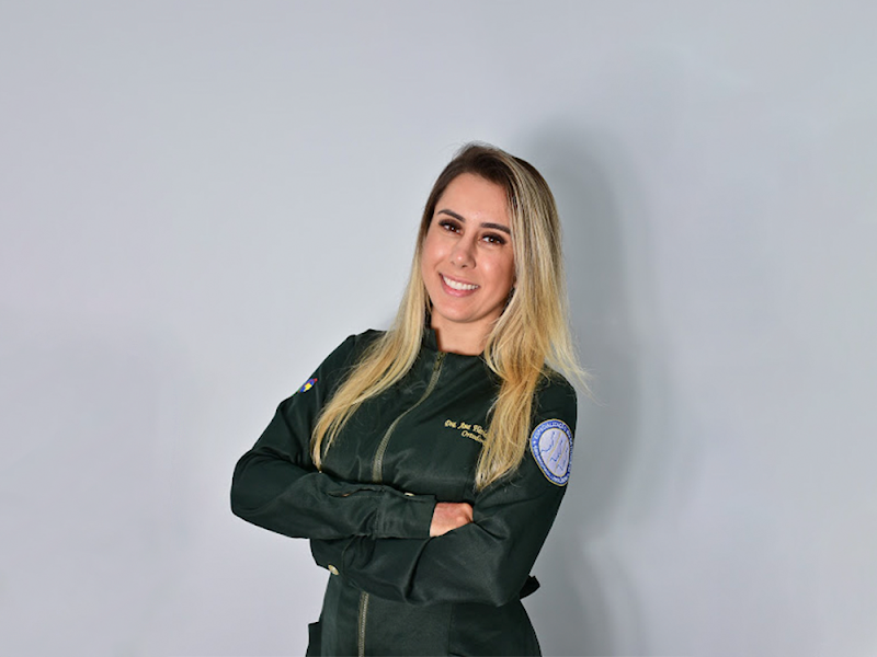 Foto 2 de Dra. Ana Flávia Furtado - Dentista Uberlândia | Implante Dentário Uberlândia | Ortodontista