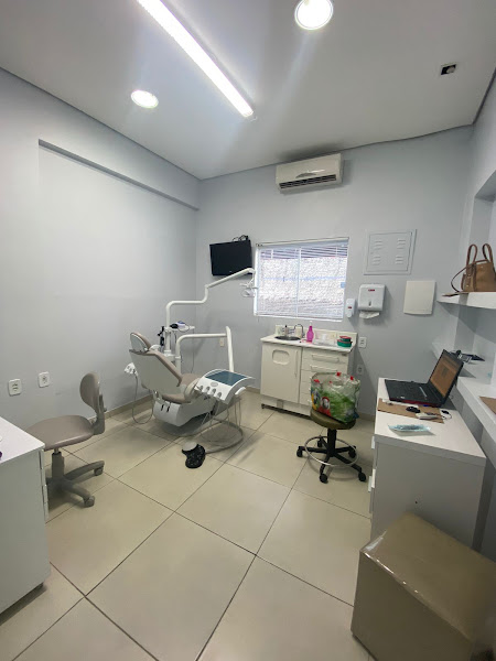 Foto 3 de Dra. Ana Flávia Furtado - Dentista Uberlândia | Implante Dentário Uberlândia | Ortodontista