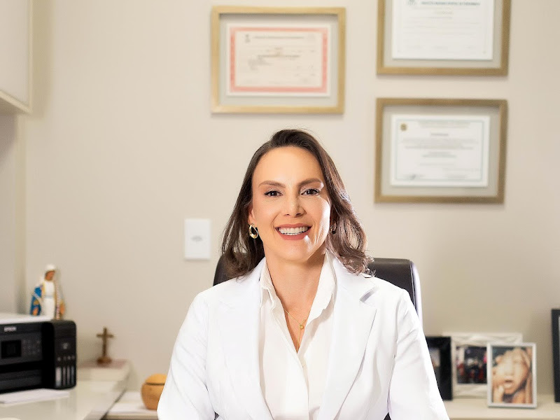 Foto 2 de Dra Ana Georgina - Ginecologista Obstetra - Picos