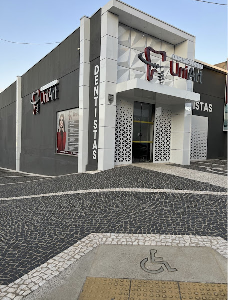 Foto 2 de Dra. Ana Júlia Carvalho (Dentista Sumaré - Urgências e Emergências 24 HORAS) SOMENTE PARTICULAR