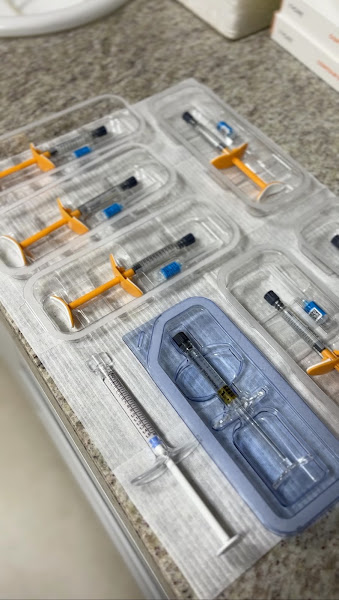 Foto 3 de Dra Ana Júlia Siqueira - Harmonização Orofacial