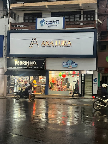 Foto 2 de Dra Ana Luiza - Dentista em Cachoeiro