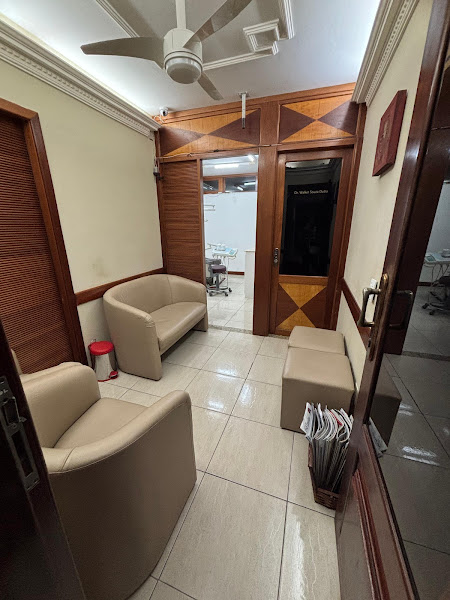 Foto 2 de Dra. Ana Luiza Madureira• Consultório Odontológico