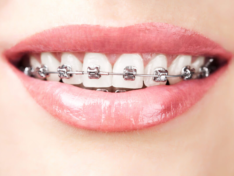 Foto de Dra. ANA TÂNIA MIRANDA (Dentista)