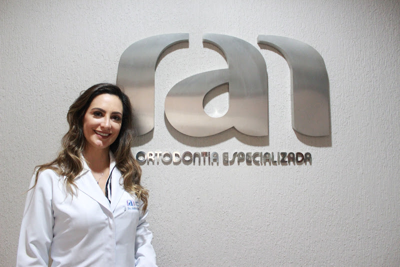Foto 2 de Dra Andréa Araújo Freitas Ortodontia Invisalign Belo Horizonte
