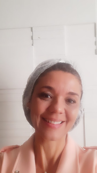 Foto 2 de Dra. Andrea Leonardo (Cirurgiã Dentista, Implantodontia e Harmonização Facial)