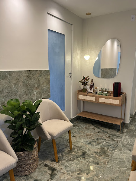 Foto 2 de Dra. Andréa Pereira - Odontologia e Harmonização Orofacial