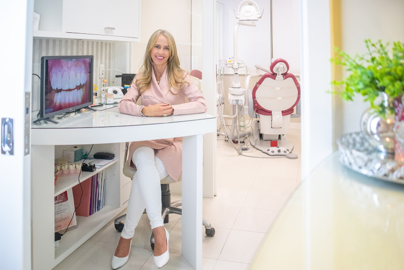 Foto 3 de Dra Andréa Vieira Martins - Odontologia Integrativa