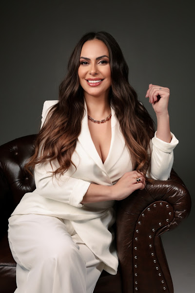 Foto 2 de Dra. Andréia Oliveira - Cirurgiã Dentista