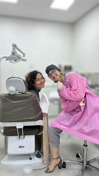 Foto 3 de Dra. Andressa Faria - Odontologia Estética e Reabilitação Oral - CROMG 58.904