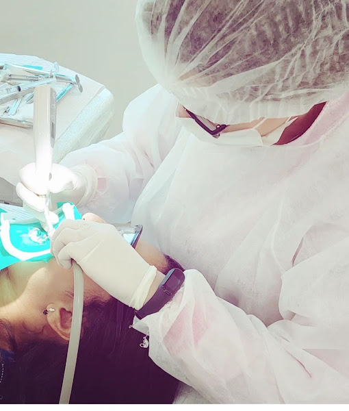 Foto 3 de Dra Andrezza Dionizio - Consultório Odontológico/Jardim D'Abril Osasco