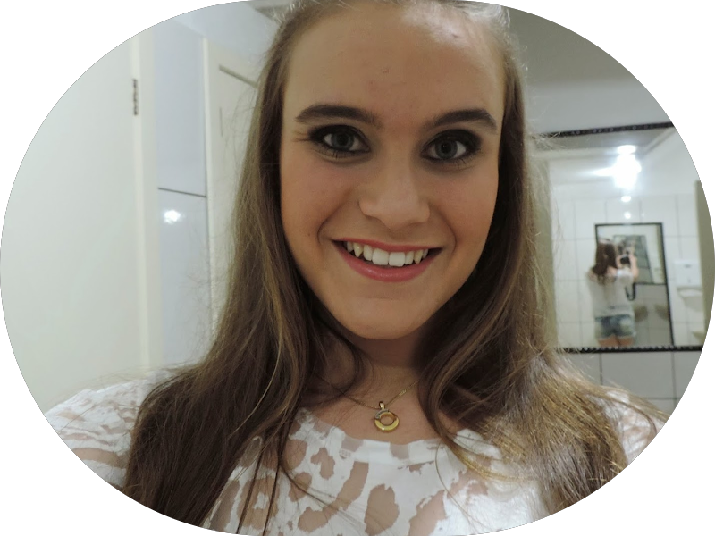 Foto 2 de Dra Andriela Vieceli Ortodontia | Odontologia