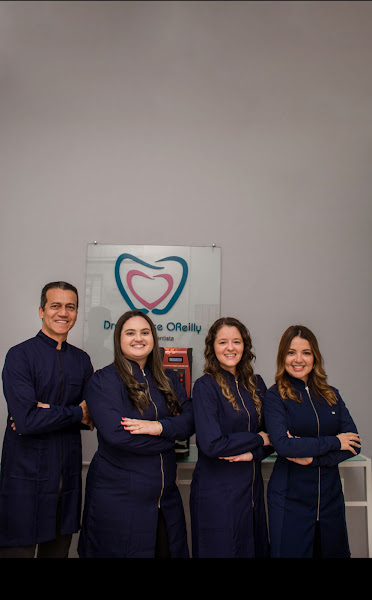 Foto 3 de Dra. Anelise OReilly e equipe. Clínica odontológica