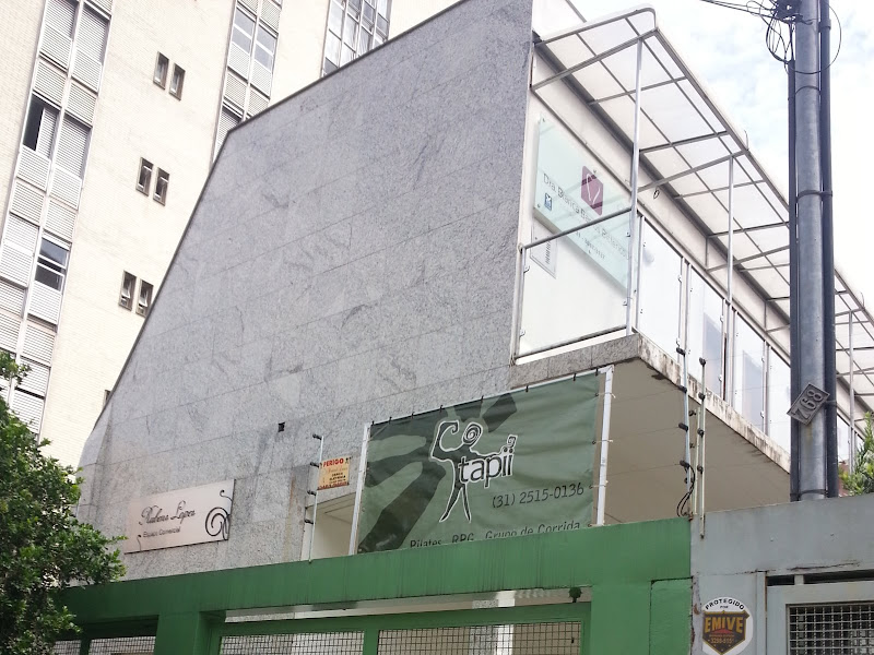 Foto 8 de Dra. Ângela Tupynambá | Dentista em Belo Horizonte | Prevenção | ATM | Clareamento | Aparelhos | Estética | Próteses