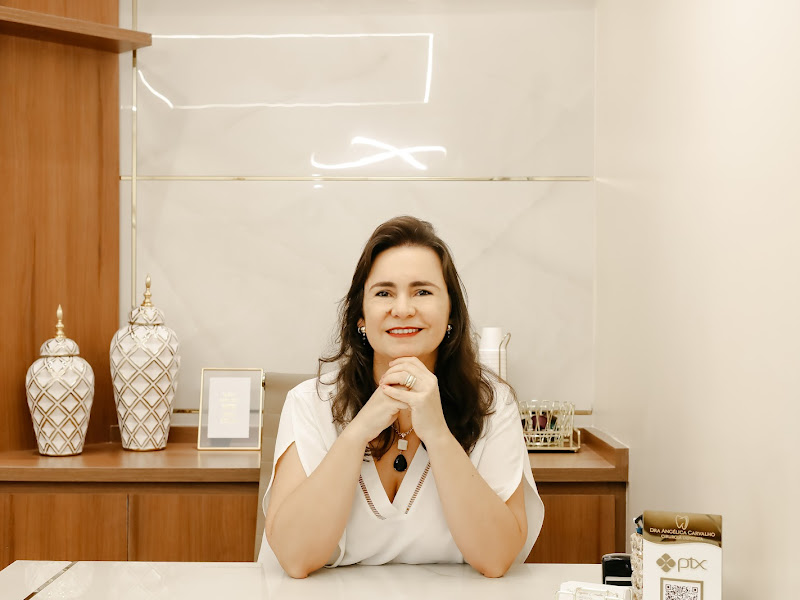 Foto de Dra. Angélica Carvalho - Clínica Odontológica