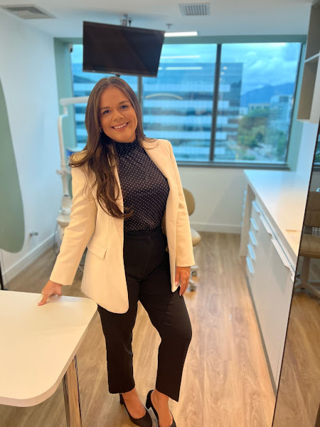 Foto 3 de Dra Anne Elise Nascimento