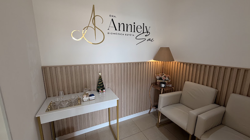 Foto 3 de Dra Anniely Sac - Estética Avançada
