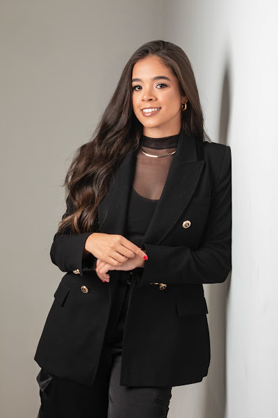 Foto 2 de Dra. Anny Souza / facetas em resinas e gengivoplastia