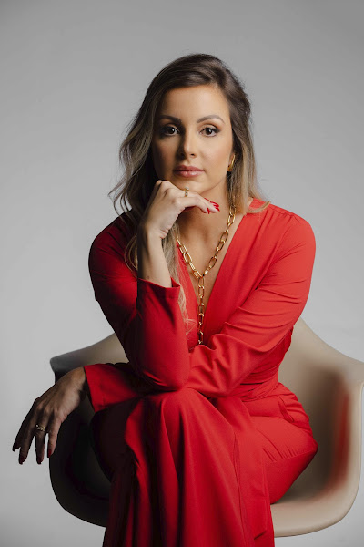 Foto 2 de Dra. Antonia Moreira - Harmonização Facial em Niterói - RJ