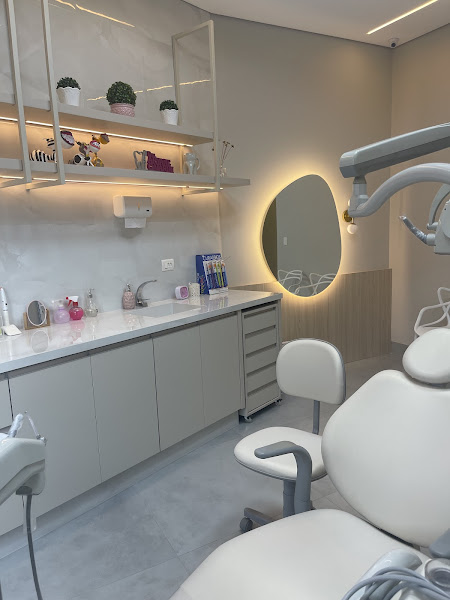 Foto 2 de Dra. Aryane Gaiarini - Consultório Odontológico