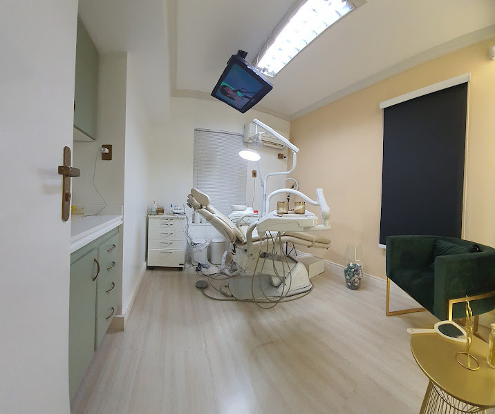 Foto 2 de Dra. Bárbara Boechat Dias - Consultório Odontológico