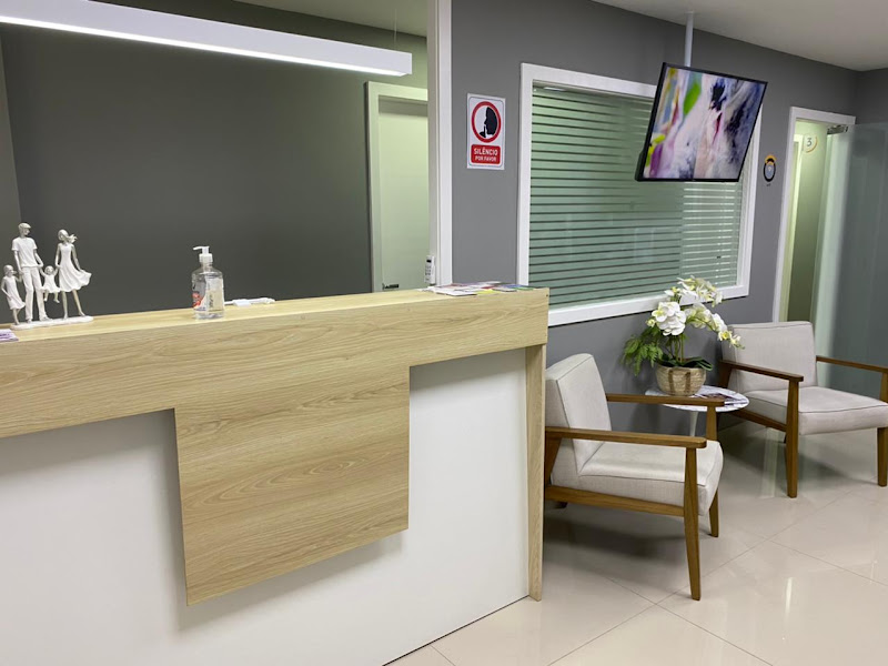 Foto 3 de Dra. Bárbara Cabral Harmonização Facial Barra da Tijuca RJ