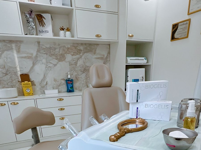 Foto 2 de Dra. Bárbara Cabral | Harmonização Orofacial São Paulo - SP