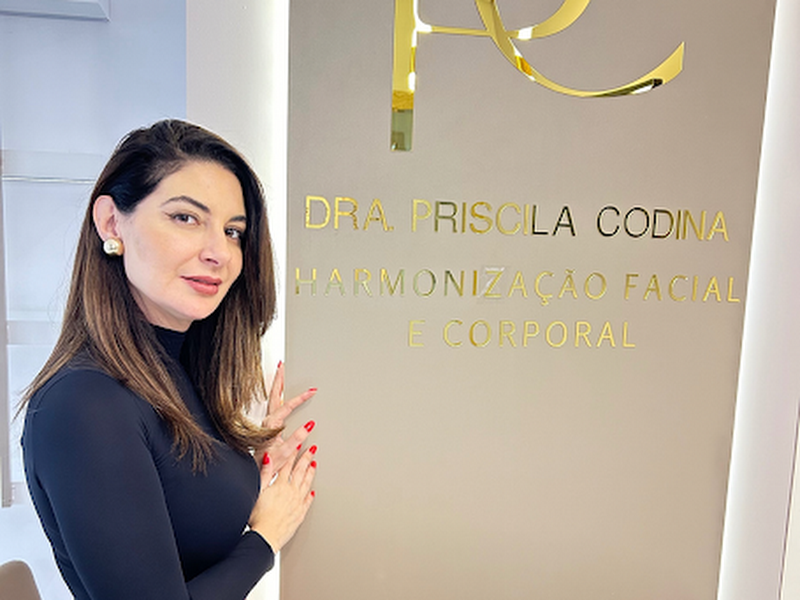 Foto 3 de Dra. Bárbara Cabral | Harmonização Orofacial São Paulo - SP