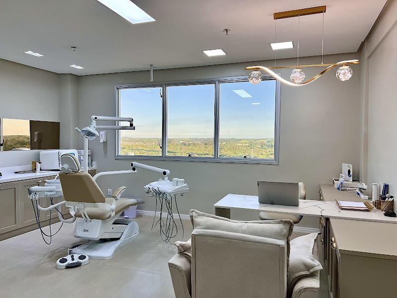 Foto 2 de Dra. Bárbara Lima | Cirurgiã Dentista em Gravataí