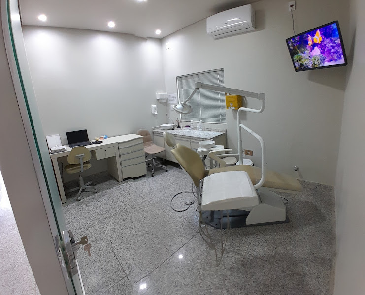 Foto 3 de Dra. Bárbara Reis Odontologia Estética e Integrada