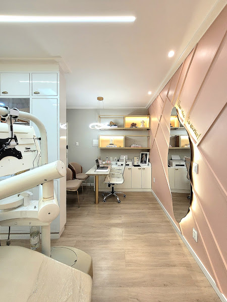 Foto 3 de Dra. Beatriz Braga Odontologia Estética e Harmonização Facial