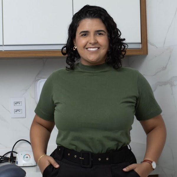 Foto 2 de Dra. Beatriz Copatti | Odontologia Estética - Goiânia