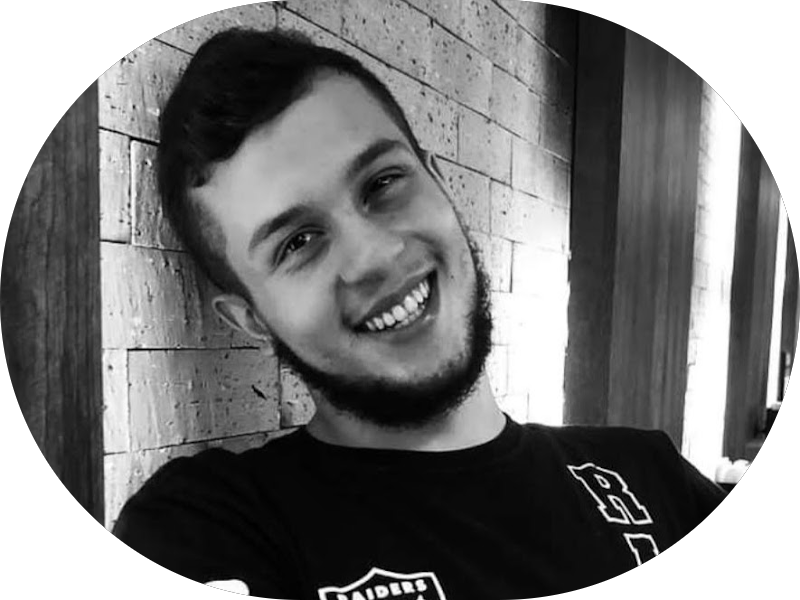 Foto 3 de Dra. Beatriz Gallego Castilho - Dentista/Harmonização/Expert Clareamento a laser/ Canal / Capacitada em Urgências pela UFU