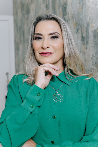 Foto 2 de Dra. Bernadete Cunha | Vitalderma Estética | Harmonização Facial