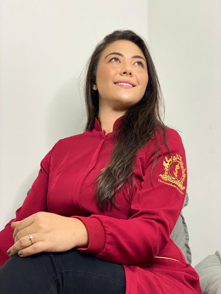 Foto 2 de Dra. Bianca Makiya Ferraro - Dentista Taubaté