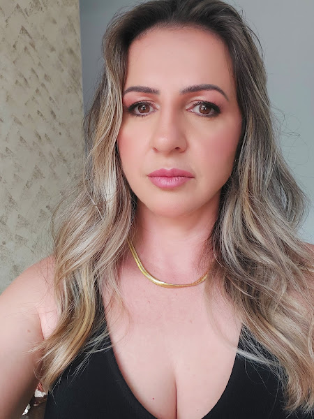 Foto 2 de Dra Bianca Oliveira - Harmonização Facial