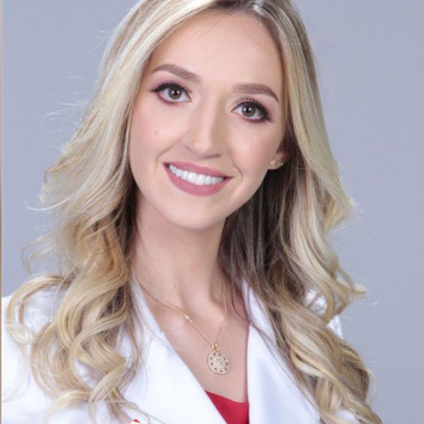 Foto 2 de Dra. Bianca Queiroz - Dentista em Santa Mônica e Região