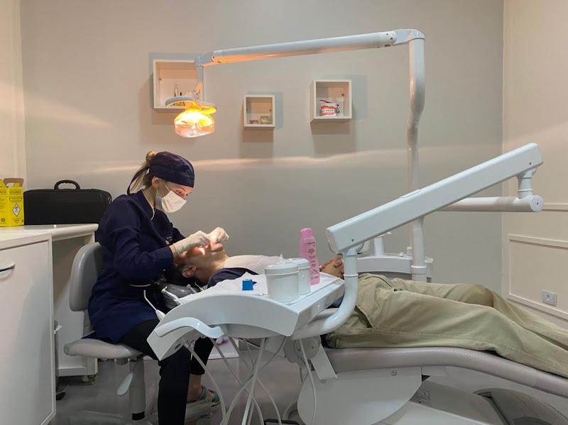 Foto 3 de Dra. Bianca Queiroz - Dentista em Santa Mônica e Região