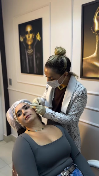 Foto 3 de Dra Brenda Moreira | Botox | Bioestimulador de Colageno | Preenchimento Labial