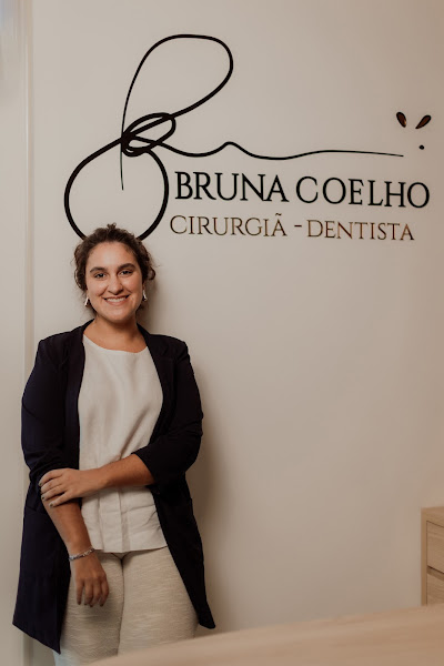 Foto 2 de Dra. Bruna Coelho | Cirurgiã Dentista