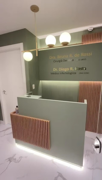 Foto 3 de Dra. Bruna de Rossi – Dentista em Caxias do Sul | Clínica Geral e Ortodontia