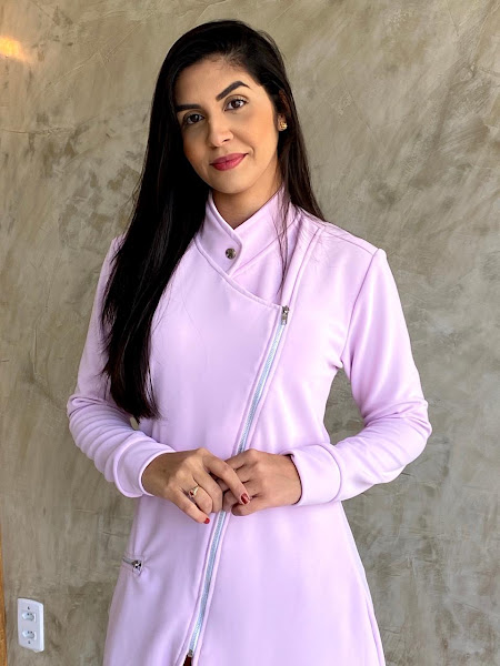 Foto de Dra. Bruna Lima- Cirurgiã Dentista / Implantodontista