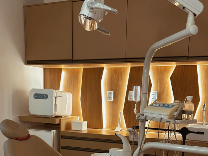 Foto 6 de Dra Bruna Soares - Dentista em São Luís - Clareamento Dental